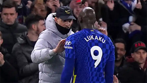 Chelsea thua trận, Lukaku thua cả sự nghiệp?