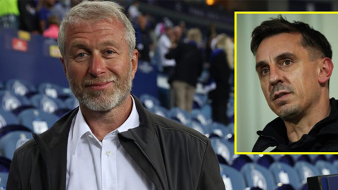 Neville tức giận với tuyên bố trao quyền quản lý Chelsea của Abramovich