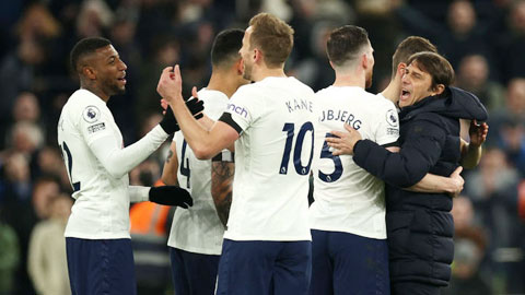 Lịch sử ủng hộ HLV Conte giúp Tottenham cán đích trong top 4 Premier League