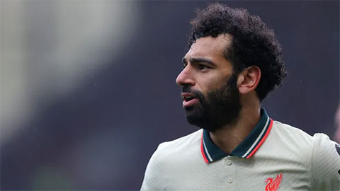 ‘Liverpool đang tính toán với Salah’