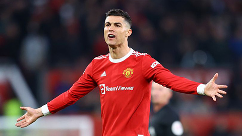 Ronaldo không trở lại Man United