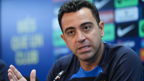 Barca yêu cầu Xavi vô địch Champions League mùa tới