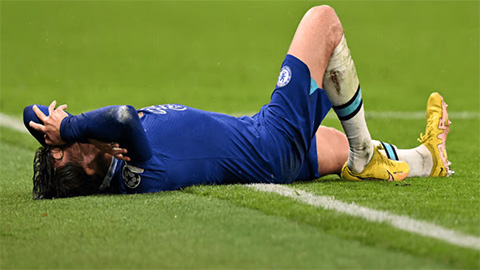 Chelsea đã chết vì bão chấn thương ở mùa trước