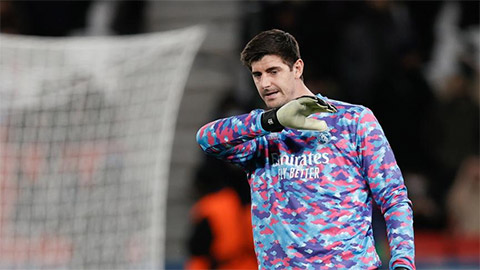 Courtois dính chấn thương nặng, Real Madrid tìm gấp người thay thế