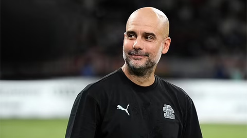 Pep Guardiola lấp lửng gia hạn với Man City