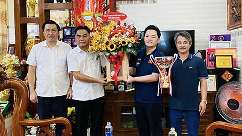 Bao Phương Vinh được lãnh đạo tỉnh Bình Dương khen thưởng trước ngày lên đường dự Giải Billiards carom 3 băng World Cup 2023 tại Hà Lan