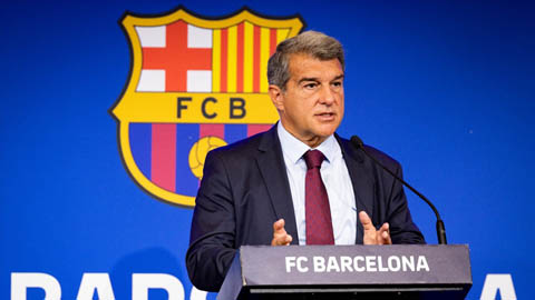 Phủ nhận scandal mua trọng tài, chủ tịch Barca bỏ ngỏ khả năng tái tranh cử