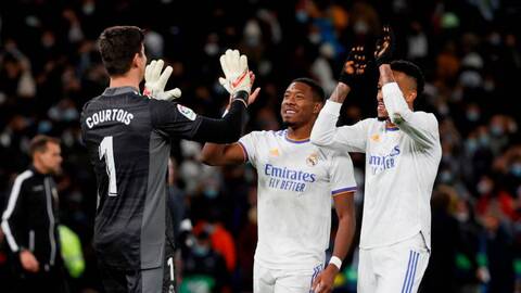 Real Madrid sắp vô địch… cúp dây chằng