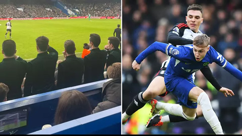 Fan Chelsea đánh răng ngay trên khán đài trận gặp Fulham