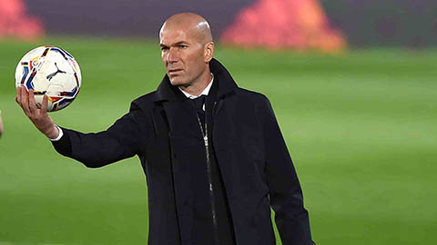 Zidane tiết lộ 3 bến đỗ ‘mặc định’, cửa cho MU là không có