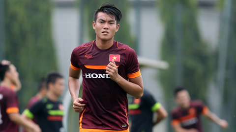 Cựu trung vệ U23 Việt Nam bất ngờ tuyên bố giải nghệ