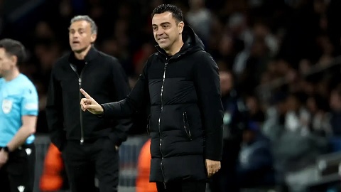 Xavi vẫn quyết tâm rời Barca